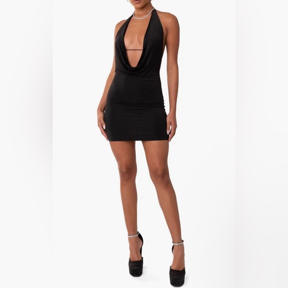 Edikted Dresses & Skirts - Sadie Plunge Neck Open Back‎ Minidress Edikted Women’s Size Extra Large